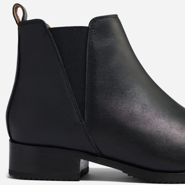 Eva Everyday Chelsea Boot - Image 2